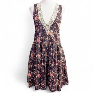Vintage Handmade Floral V-Neck Sleeveless Dress